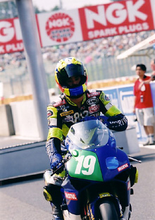 �܂��̓A�^�b�L���O�E�X�e�[�W�B��19�������L�l�n�s�t�k���[�V���O�B�X�e�@����