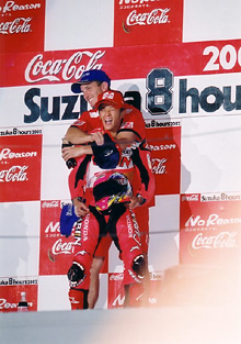 �����Ď��Ɍ��ꂽ�R�[�����E�G�h���[�Y�B�厡�Y������������j�ɃL�X�I