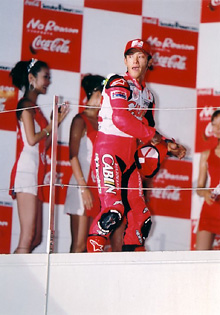 �Ŋ��̓L���b�v�����I