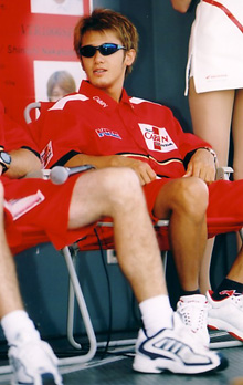 �y�j���̌ߑO����