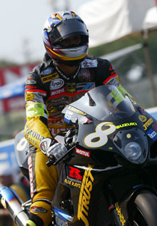 �S���{�ł͈��|�I�ȋ������������AKentz J Trust