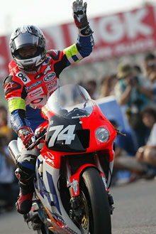 Team����z���_�A�W�����v�A