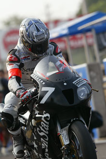 8��4���ڂ�ڎw���F��@�O�B���R�̂ł̃A�^�b�N�ł��^�C����