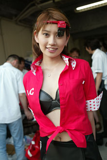 ���Ȃ݂Ɏʐ^�̓L�����M�����̎R�{�їL������B