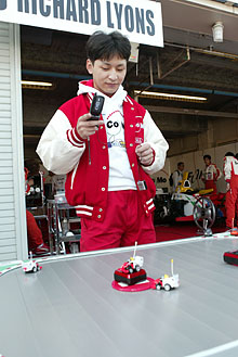 ����DOCOMO�̃u�[