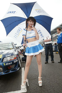 �ł��܂ɂ͑S�g�̎ʐ^���I�����������Ȃ��`�`�`�B