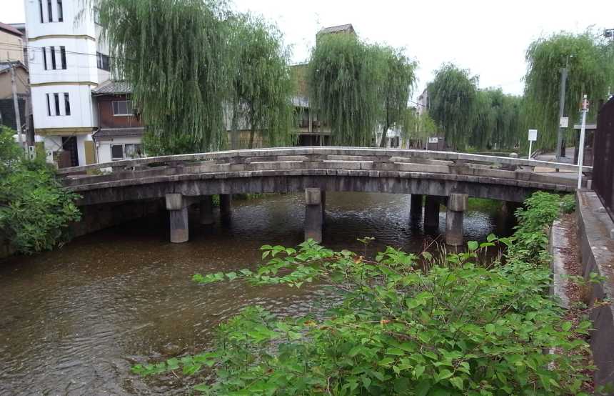 26-20-04.jpg
