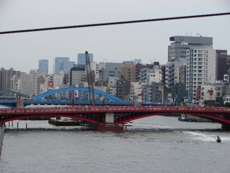 吾妻橋、東武スカイツリーライン隅田川鉄橋より下流方向を望む