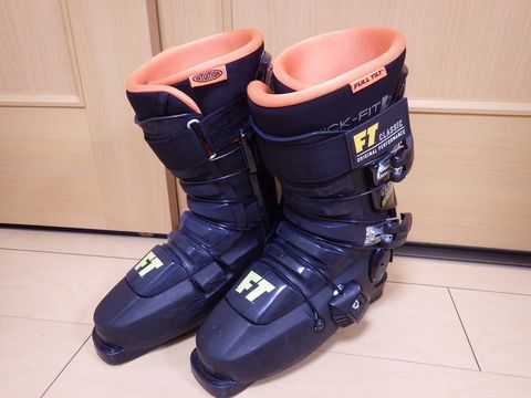 �X�L�[�u�[�c