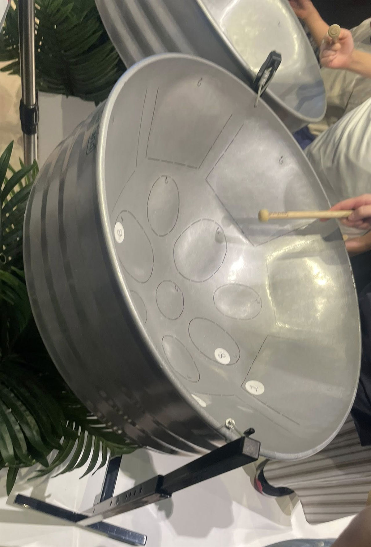 スチールパン