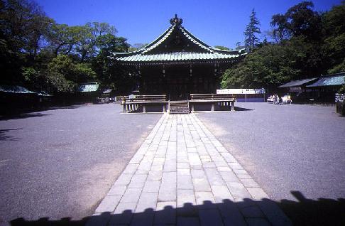 �O����А���