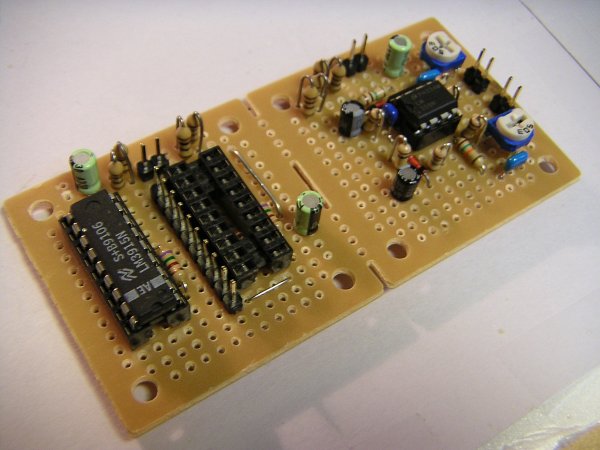 10連 LED オーディオレベルメーターの製作