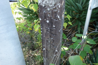 �]�����_����