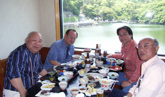 明神池いそ萬