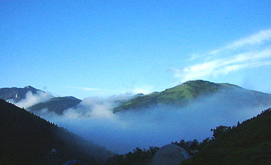 薬師峠から黒部五郎岳