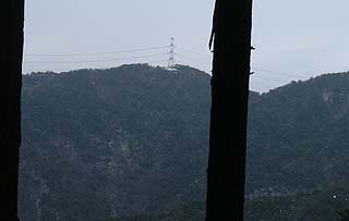 約655m山の鉄塔