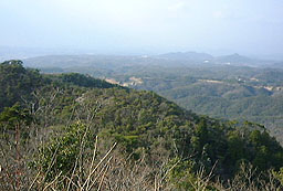 �R������k����]��