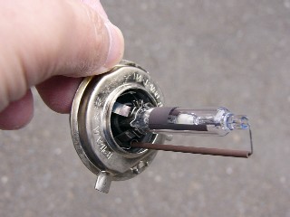 やっと念願のHID化しました!