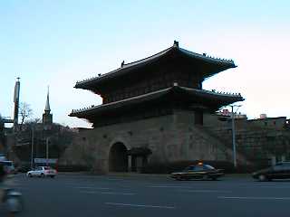 todaimon.jpg (7090)