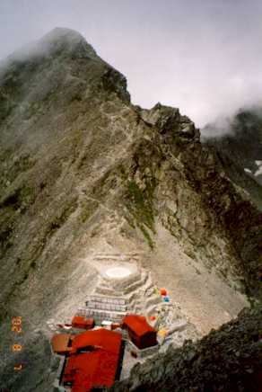 summit.jpg (17337)