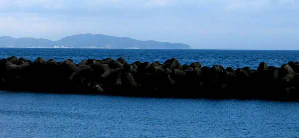 島根半島の遠望