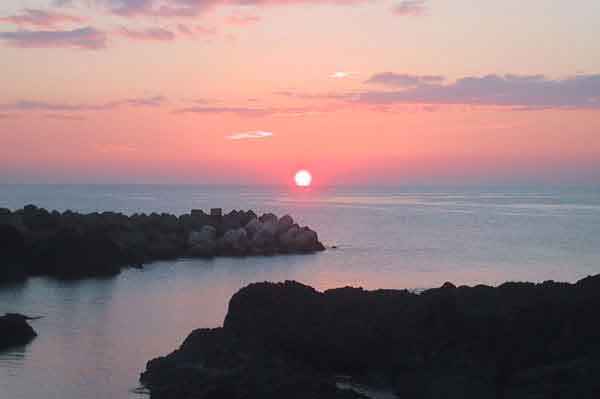 夕日