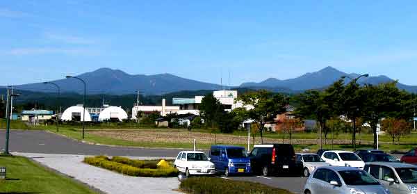 南からの八甲田山