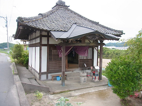 h_hongoirei5.jpg(86295 byte)