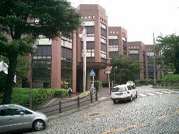 神奈川 横浜市立中央図書館 返却ポスト