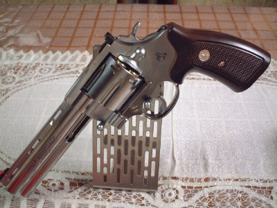 COLT ANACONDA 44MAG