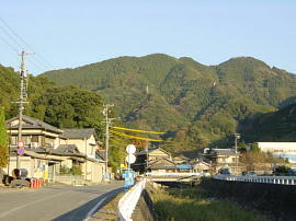 okabe-sakashita429s.jpg^≺