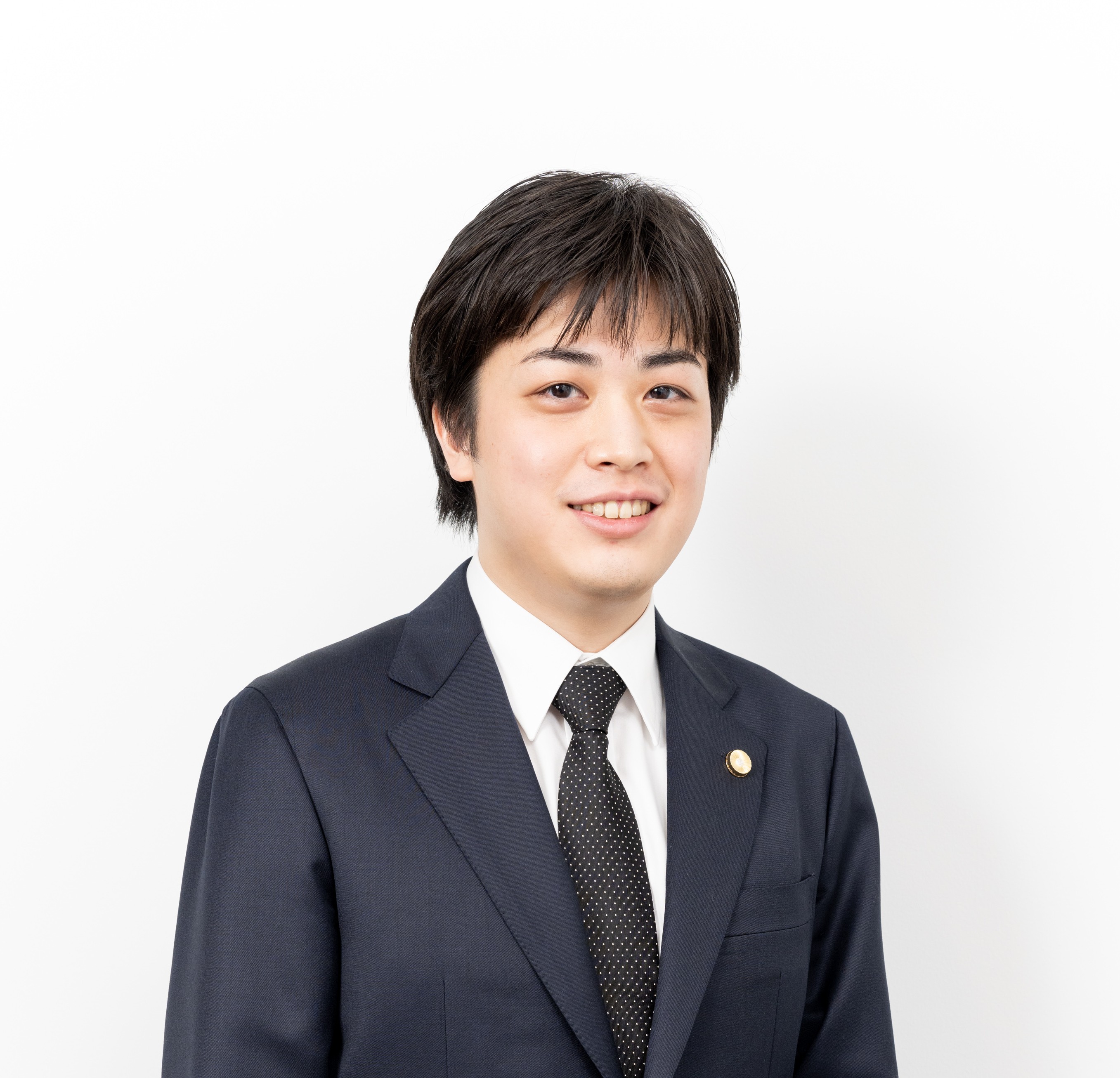 弁護士石川　諒